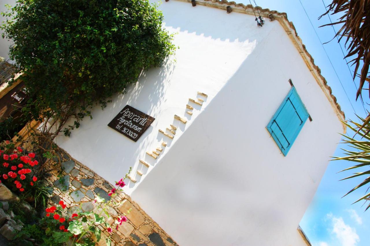 Bed and Breakfast Aperanti Agrotourism Pera Orinis Exterior foto