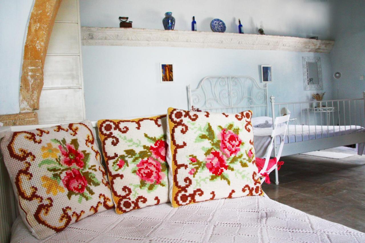 Bed and Breakfast Aperanti Agrotourism Pera Orinis Exterior foto