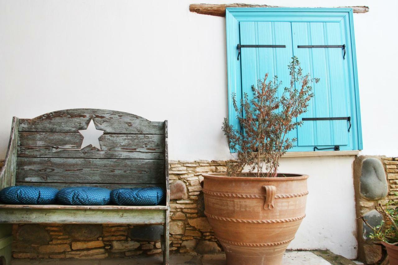 Bed and Breakfast Aperanti Agrotourism Pera Orinis Exterior foto